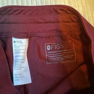 Figs joggers lightly worn Medium Tall